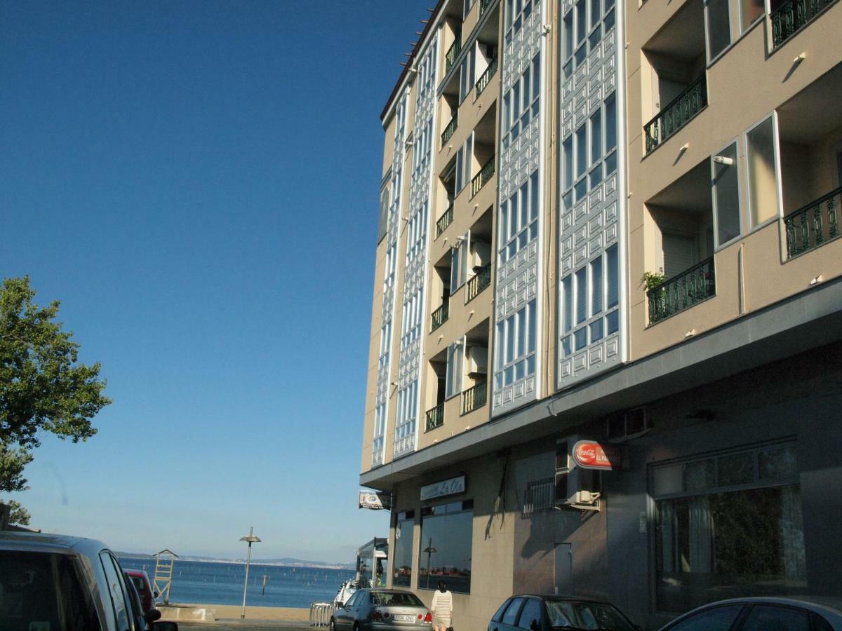 Apartamento Compostela Playa ビラガルシーア・デ・アロウサ エクステリア 写真